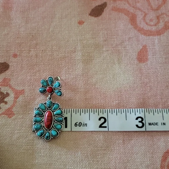 Turquoise Earrings. Western Country Cowgirl Cowboy Horse Rodeo Festival Flower - Picture 10 of 11